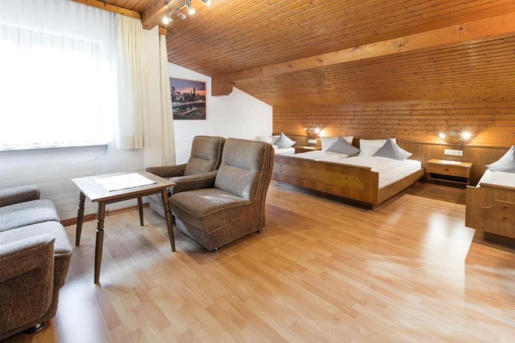 Rudigier Margret Und Franz Apartment ซังคท์กัลเลนเคียร์ช ภายนอก รูปภาพ